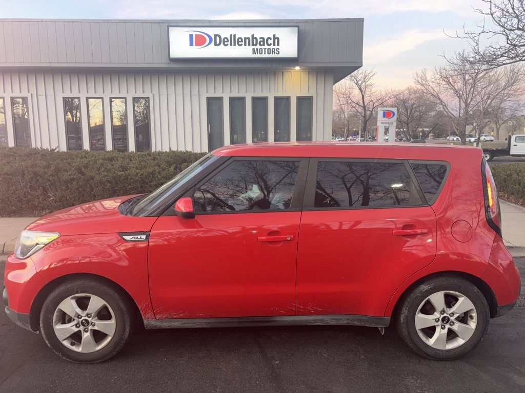 2019 Kia Soul Base's photo