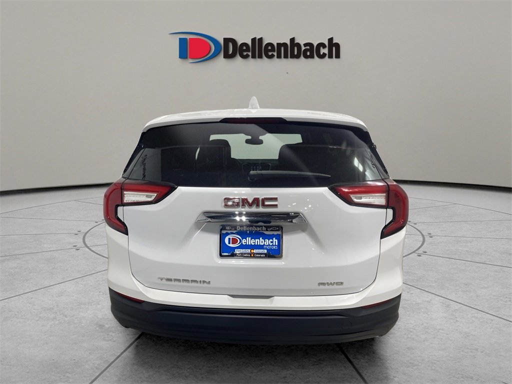 2024 Gmc Terrain SLE photo 4