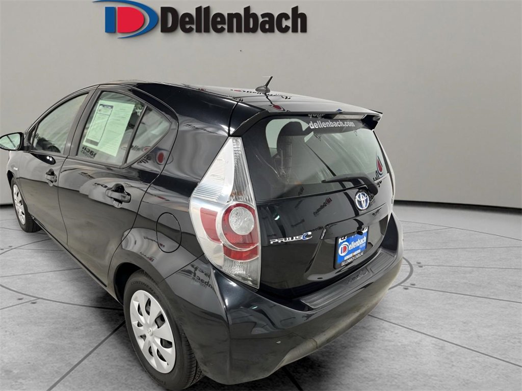 2013 Toyota Prius C One photo 3