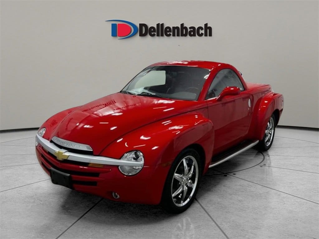 2005 Chevrolet SSR LS's photo