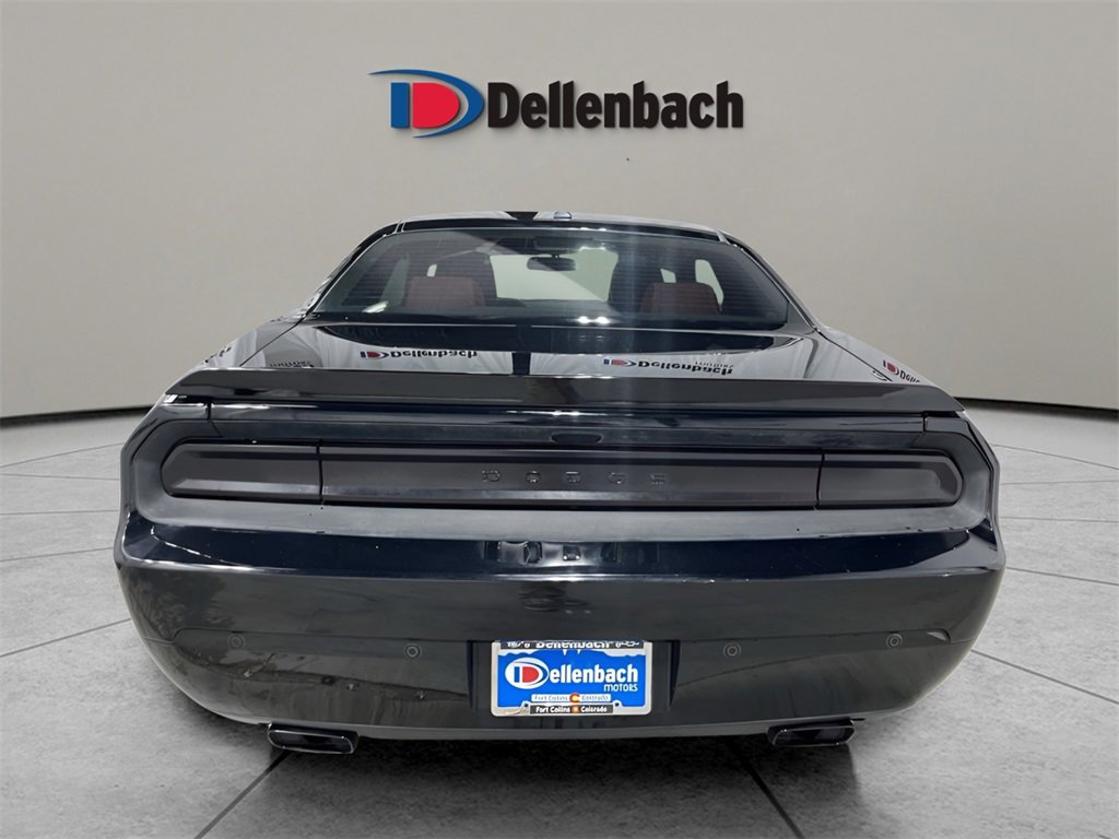 2014 Dodge Challenger R/T Classic photo 4