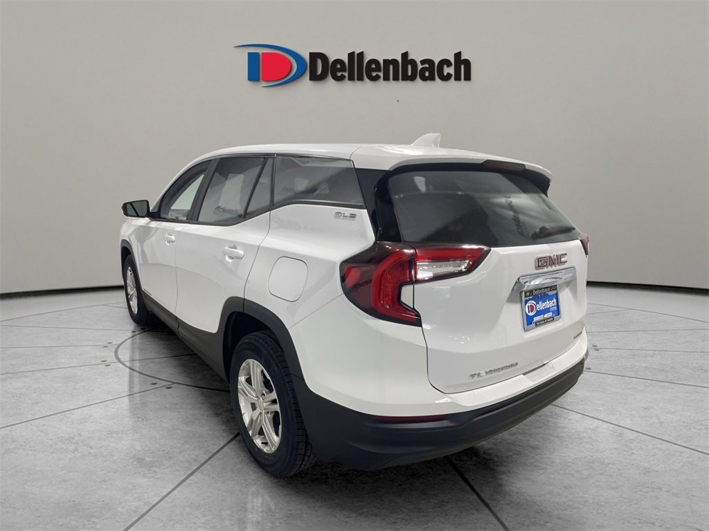 2024 Gmc Terrain SLE photo 3