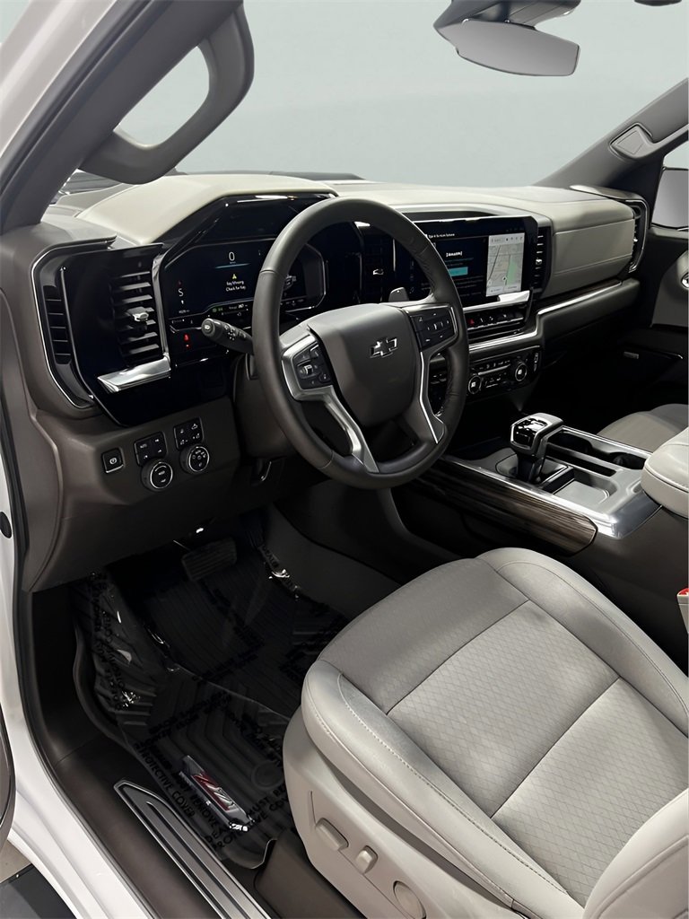 Image of 2025 Chevrolet Silverado 1500 LT Trail Boss Truck