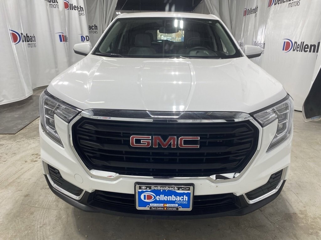 Used 2024 GMC Terrain SLE SUV