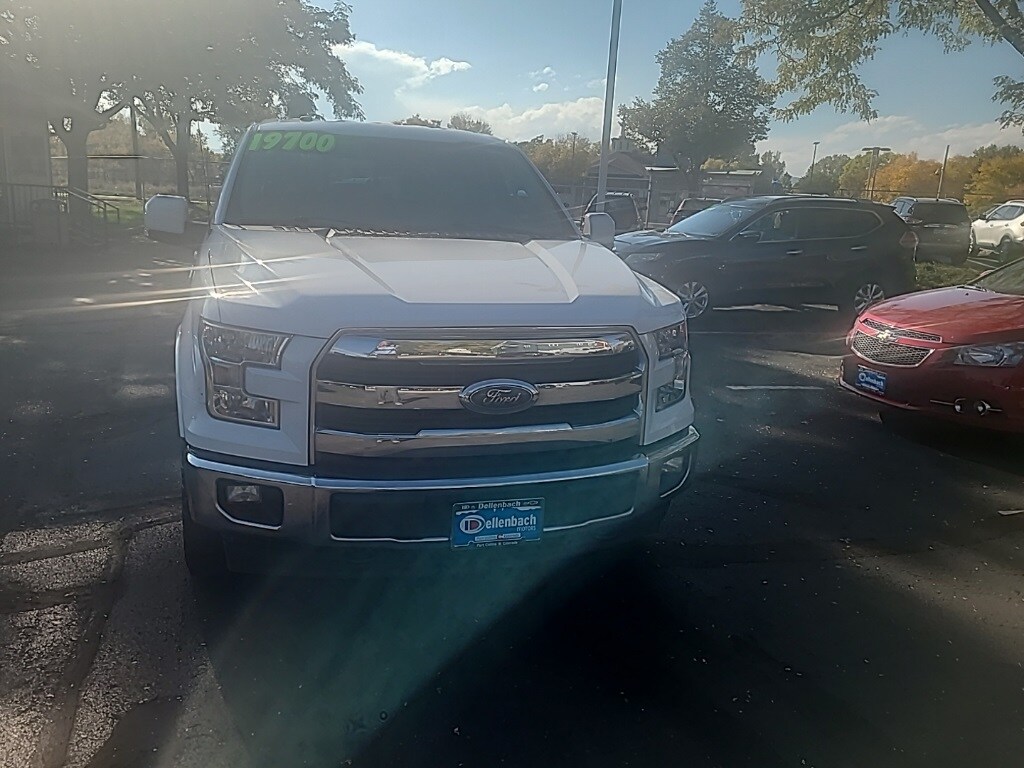2017 Ford F-150 Lariat photo 2
