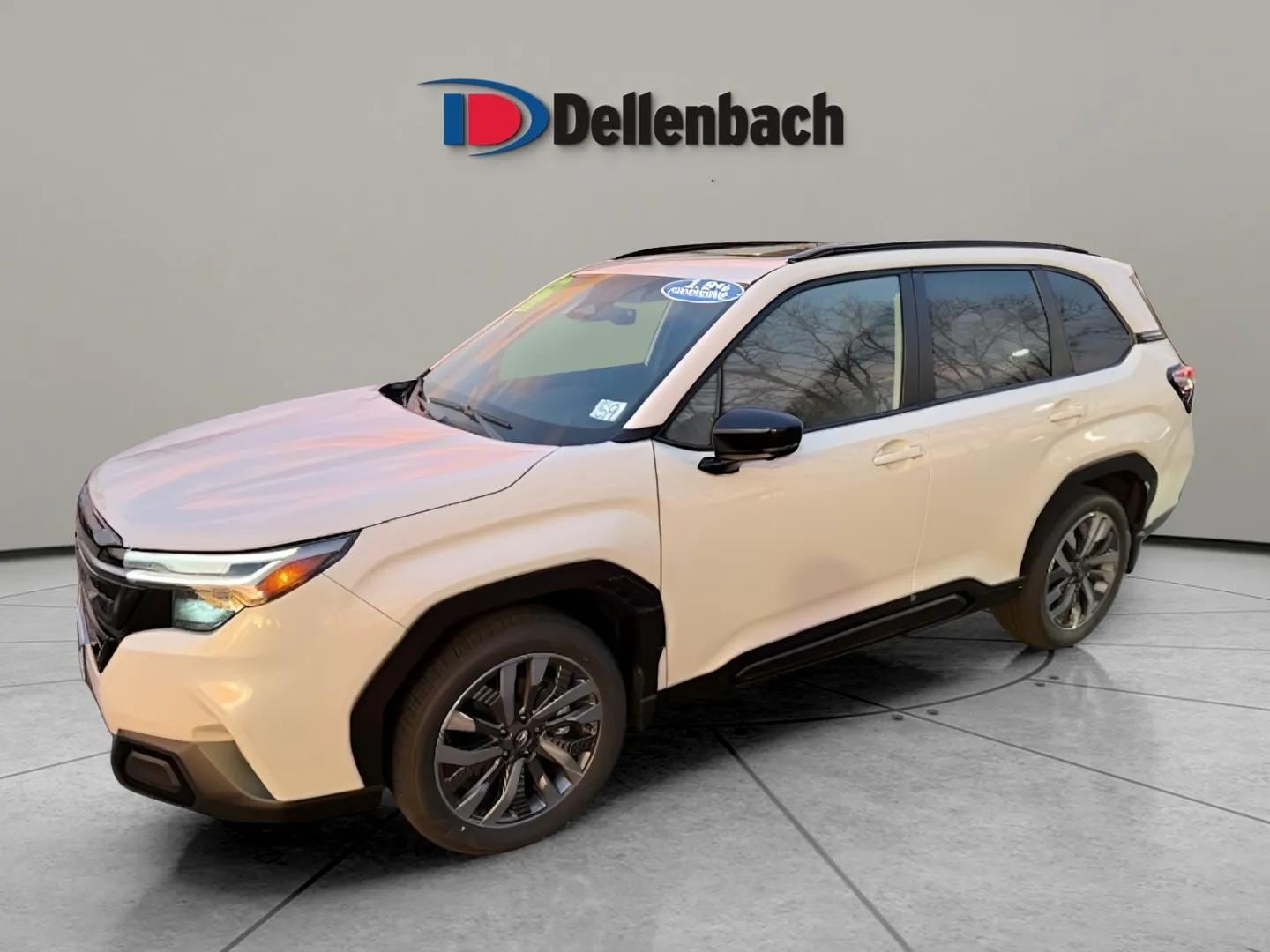 2025 Subaru Forester Touring's photo