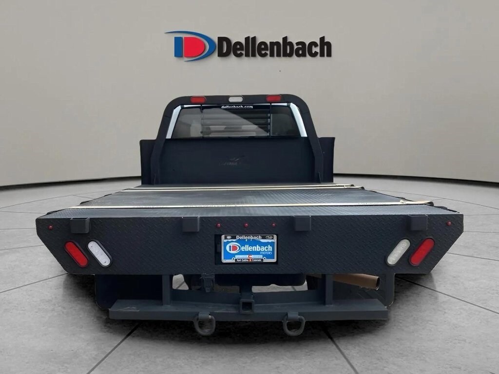 2022 Ford F-350 XL photo 3