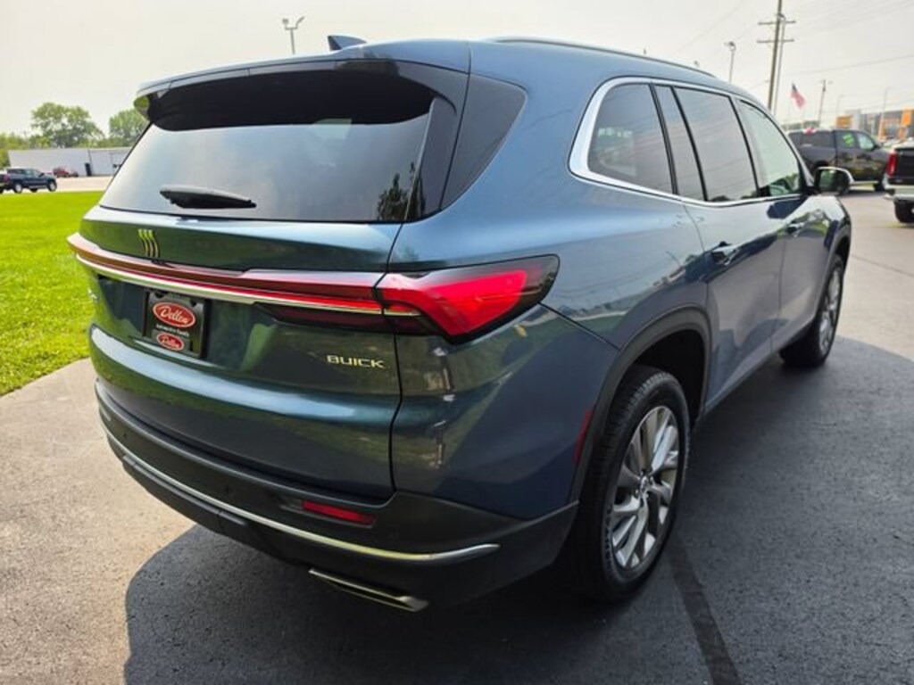 Used 2026 Buick Enclave Preferred SUV