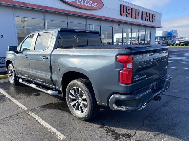 2020 Chevrolet Silverado 1500 RST photo 2
