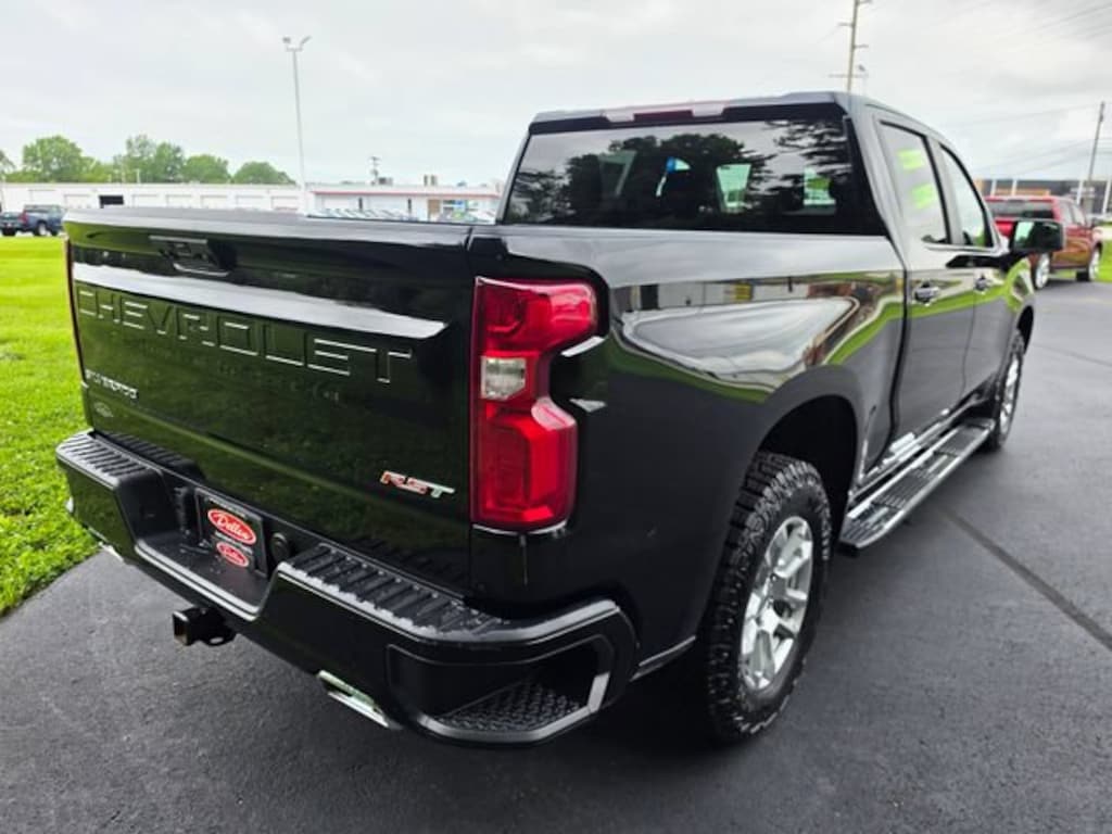 Used 2022 Chevrolet Silverado 1500 RST Truck