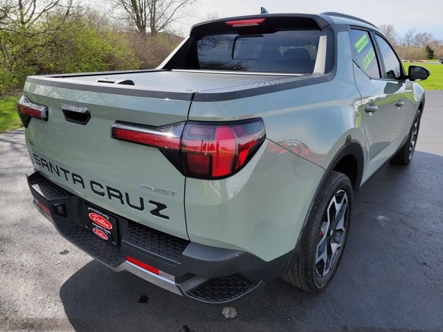 2024 Hyundai Santa Cruz Limited photo 3