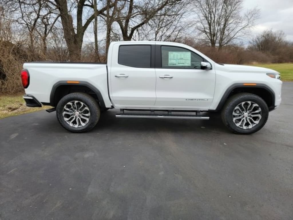 New 2026 GMC Canyon Denali Truck