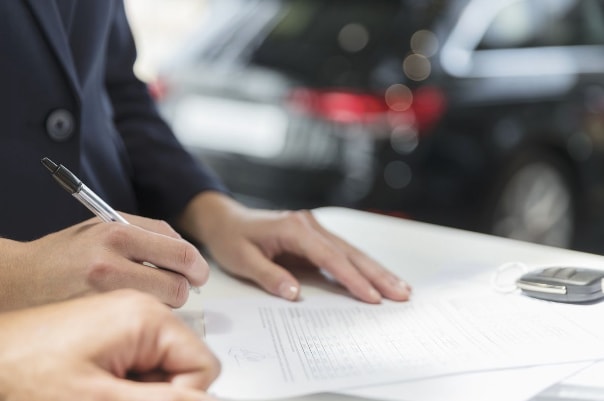buy or lease a vehicle in greenfield