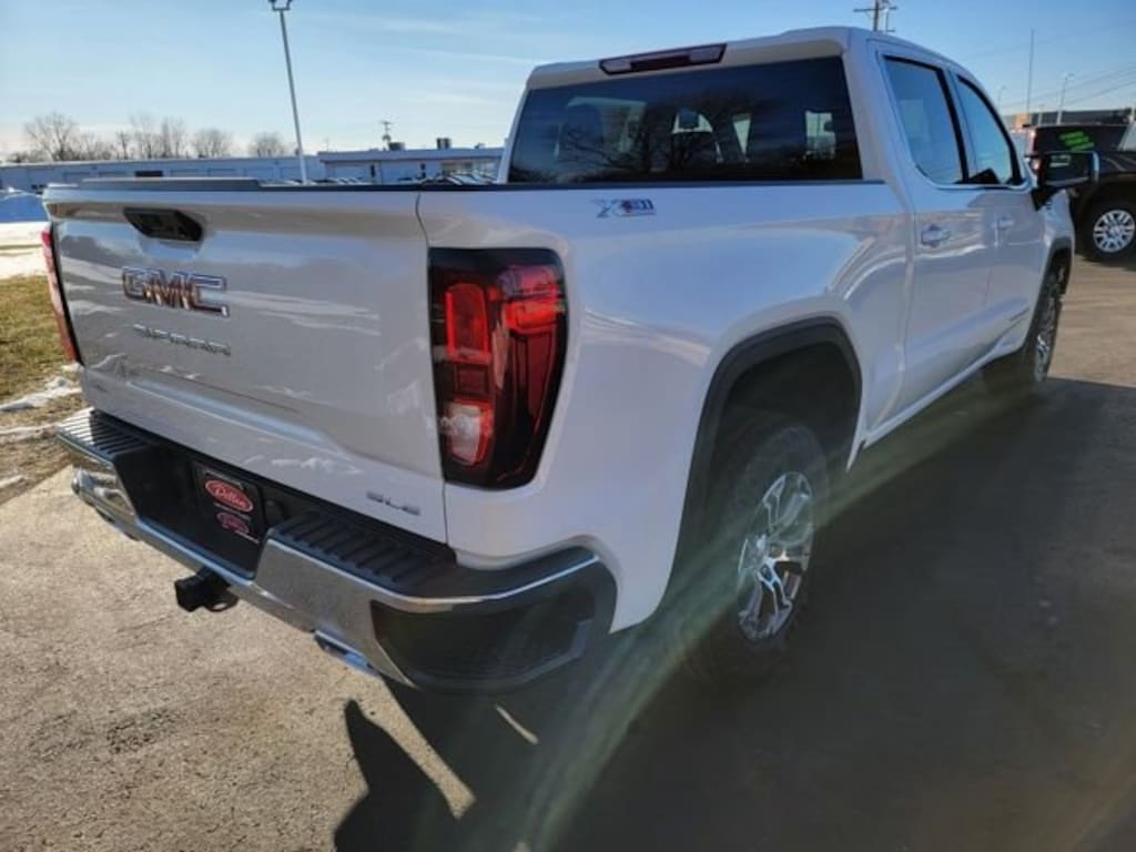 New 2026 GMC Sierra 1500 SLE Truck
