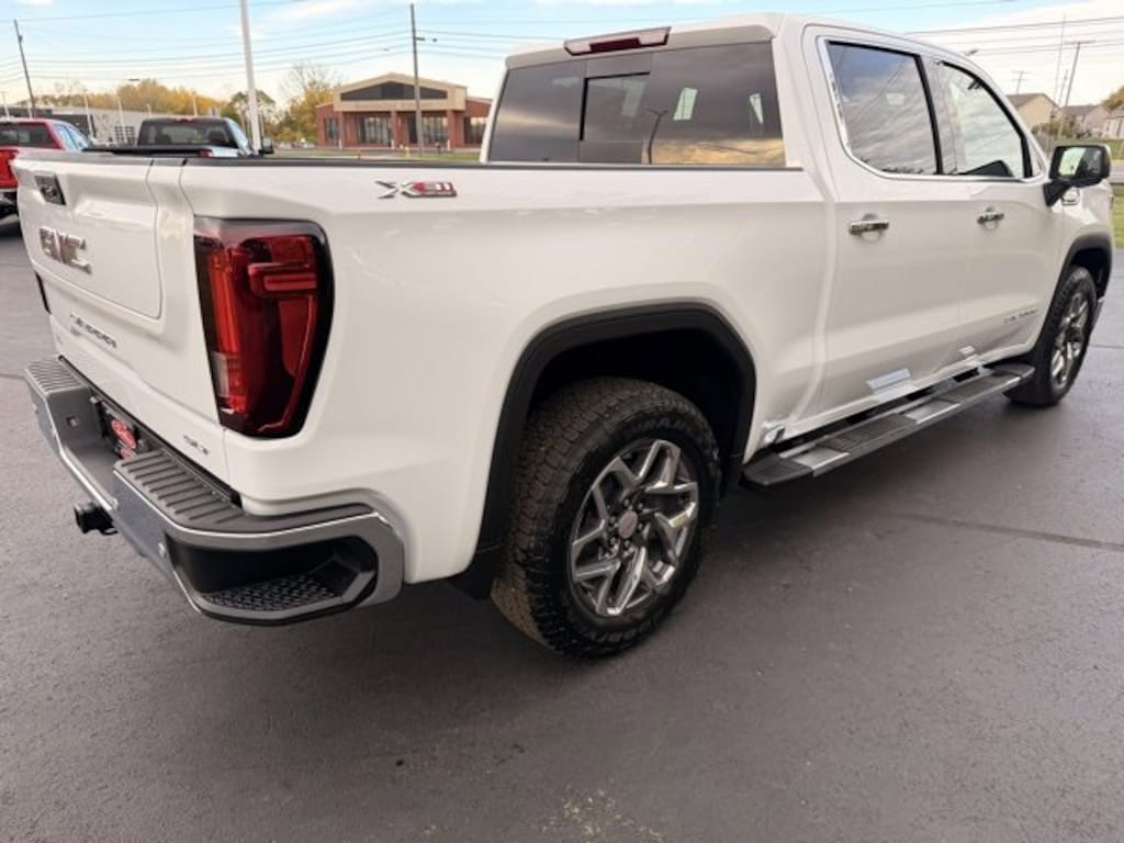New 2026 GMC Sierra 1500 SLT Truck