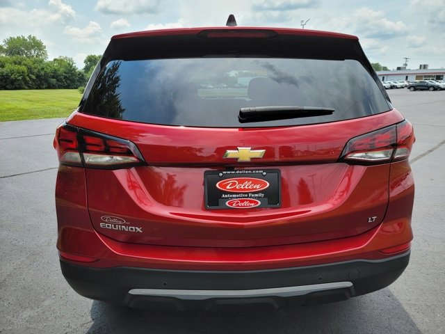 2023 Chevrolet Equinox LT photo 4