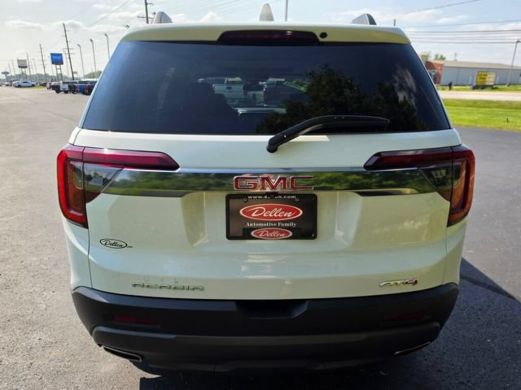 Used 2023 GMC Acadia AT4 SUV