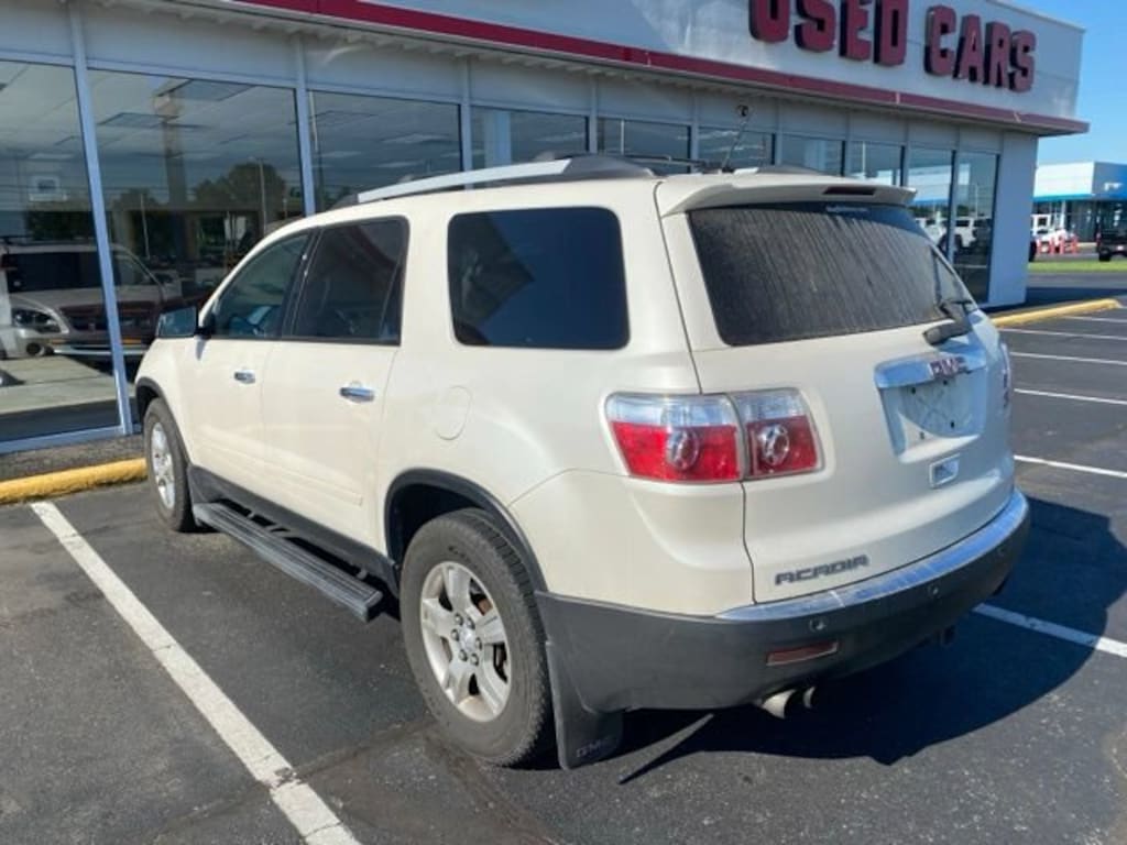 Used 2011 GMC Acadia SLE SUV