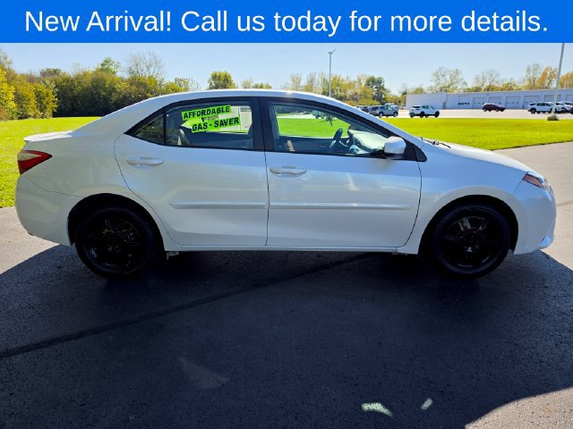 Used 2015 Toyota Corolla LE Eco with VIN 5YFBPRHE8FP292262 for sale in Greenfield, IN