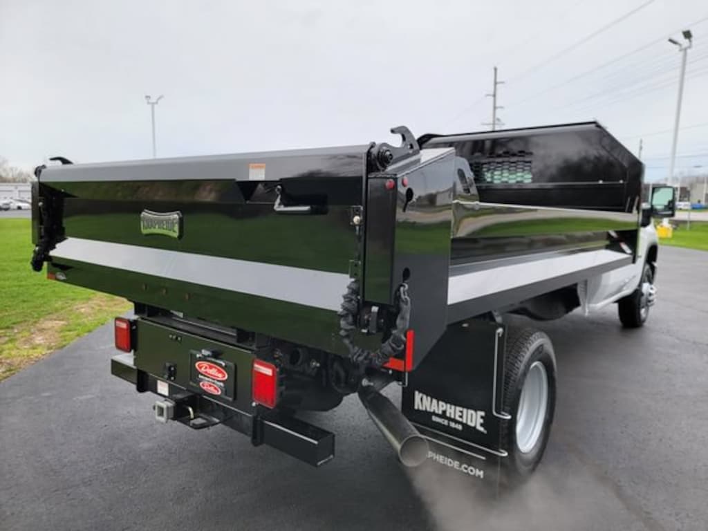 New 2026 Chevrolet Silverado 3500 HD Chassis Cab Work Truck Truck