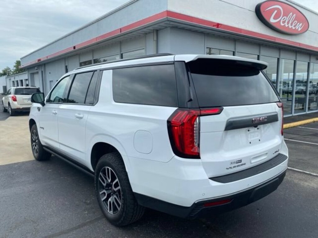 Used 2021 GMC Yukon XL AT4 SUV