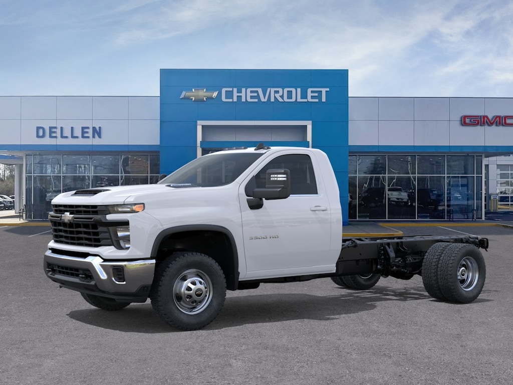 New 2026 Chevrolet Silverado 3500 HD Chassis Cab Work Truck Truck