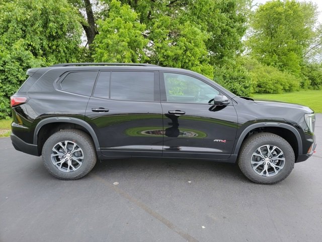 2025 Gmc Acadia AT4 photo 2