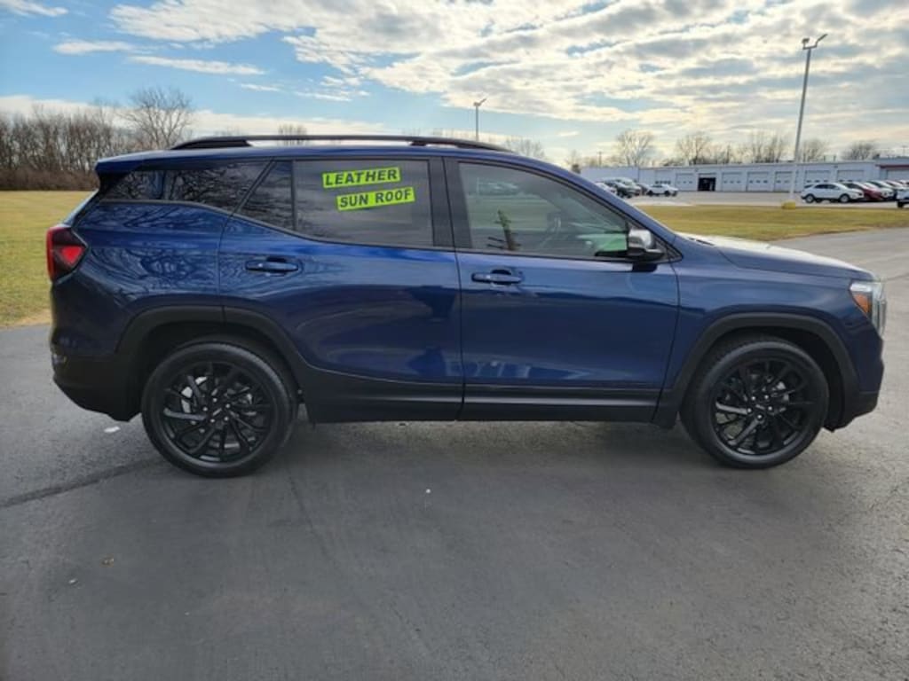 Certified 2023 GMC Terrain SLT SUV