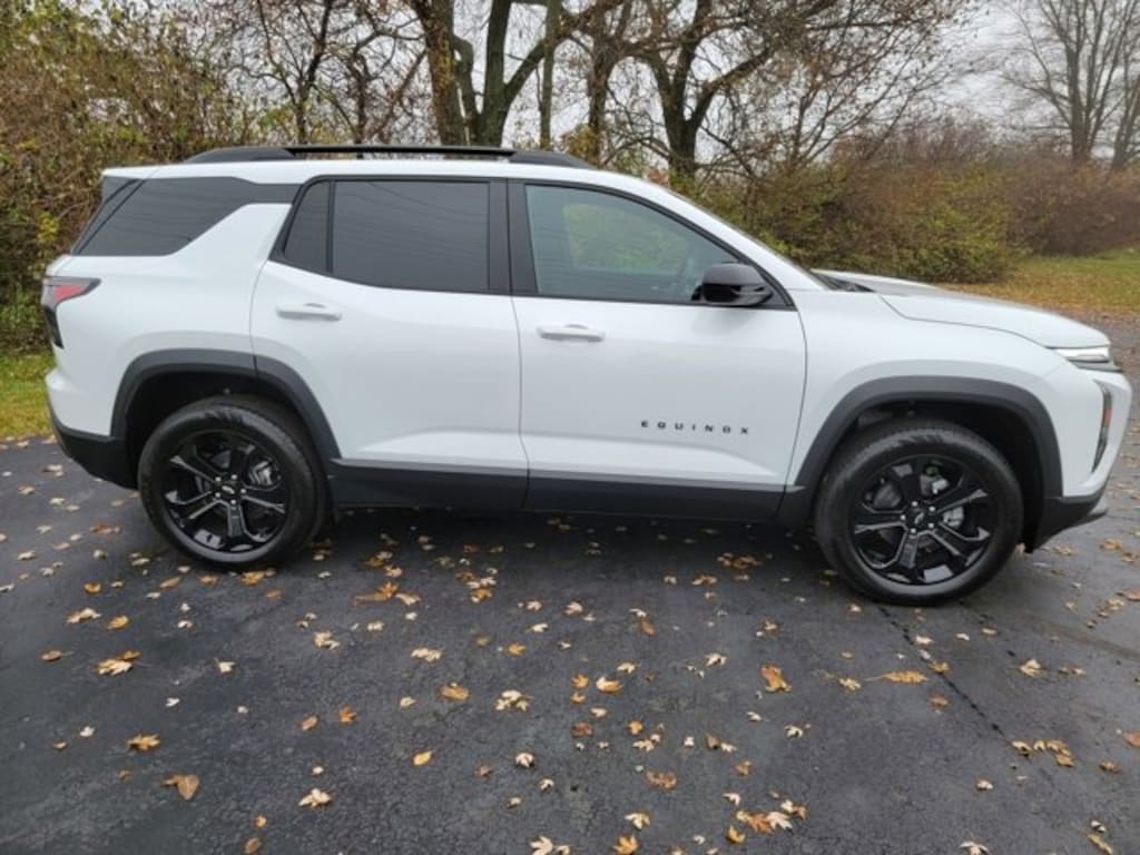 New 2026 Chevrolet Equinox LT SUV