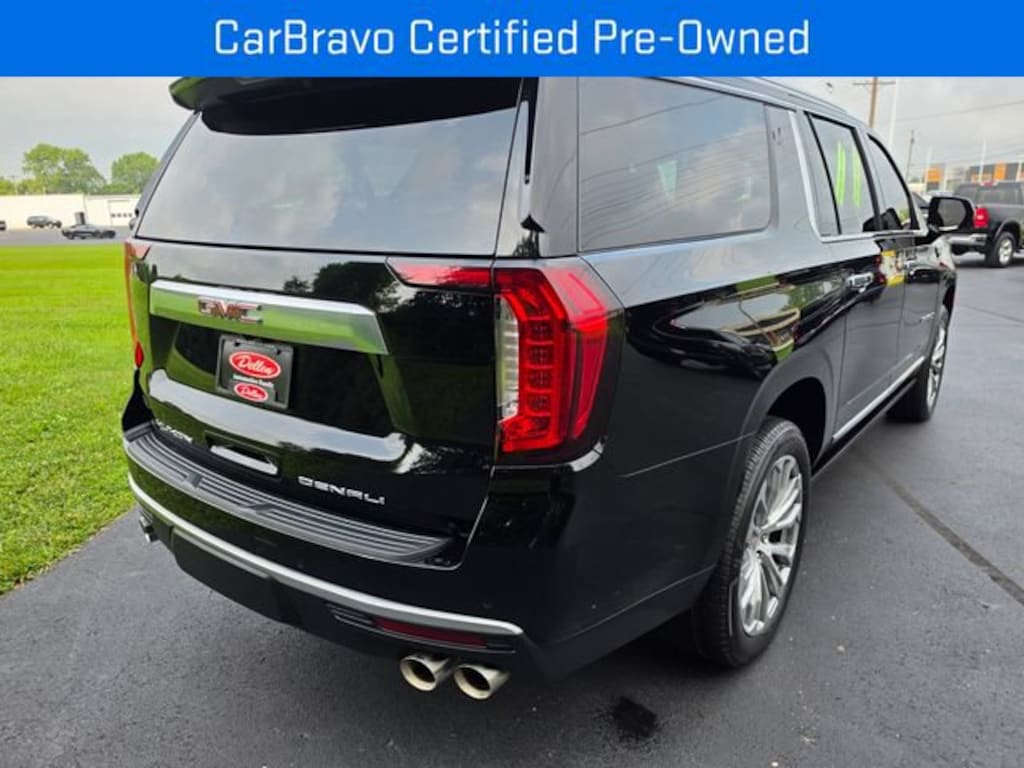 Used 2023 GMC Yukon XL Denali SUV