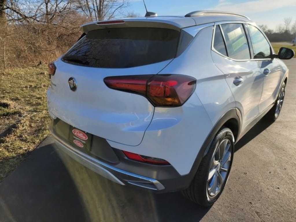 Certified 2022 Buick Encore GX Essence SUV