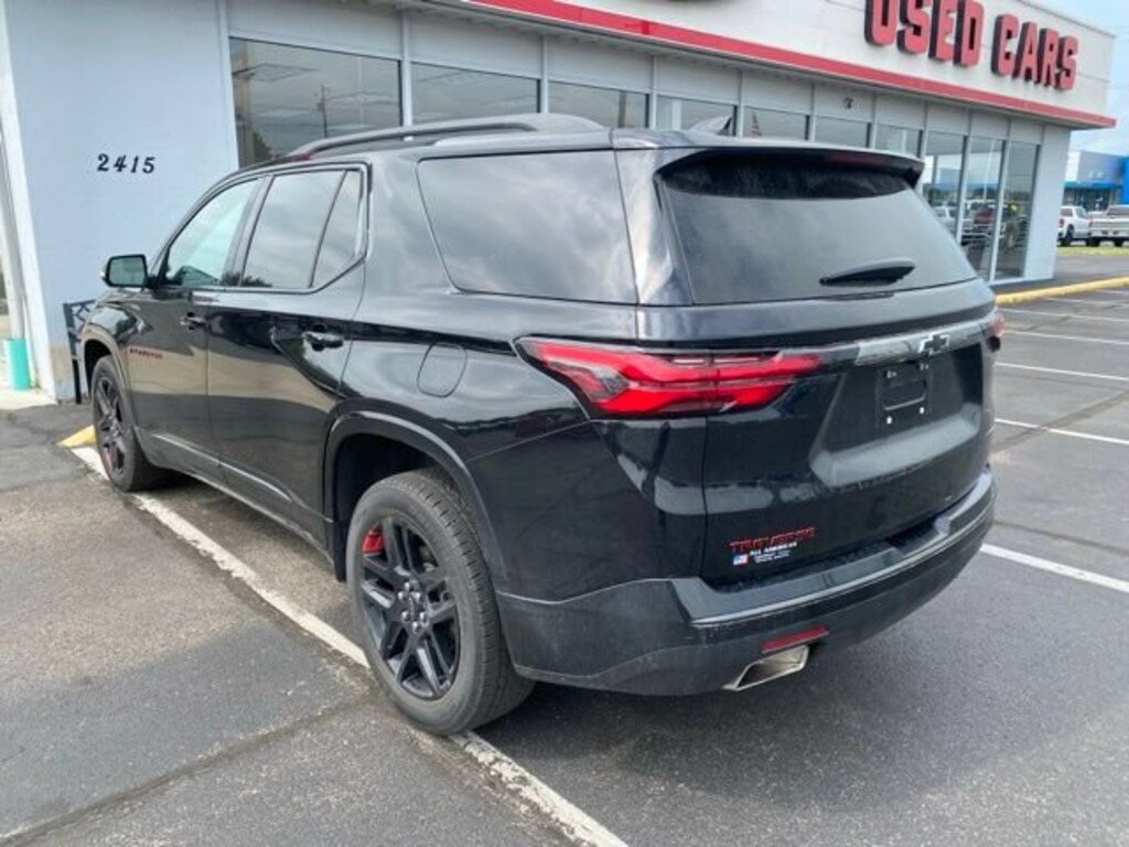 Used 2023 Chevrolet Traverse Premier SUV
