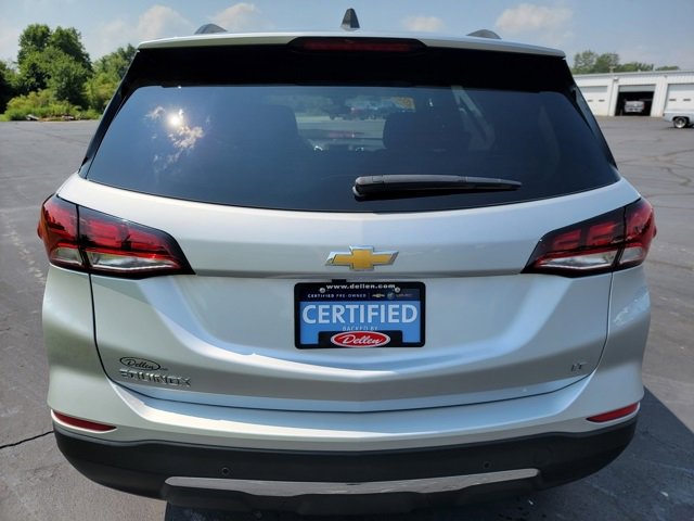 2022 Chevrolet Equinox LT photo 4