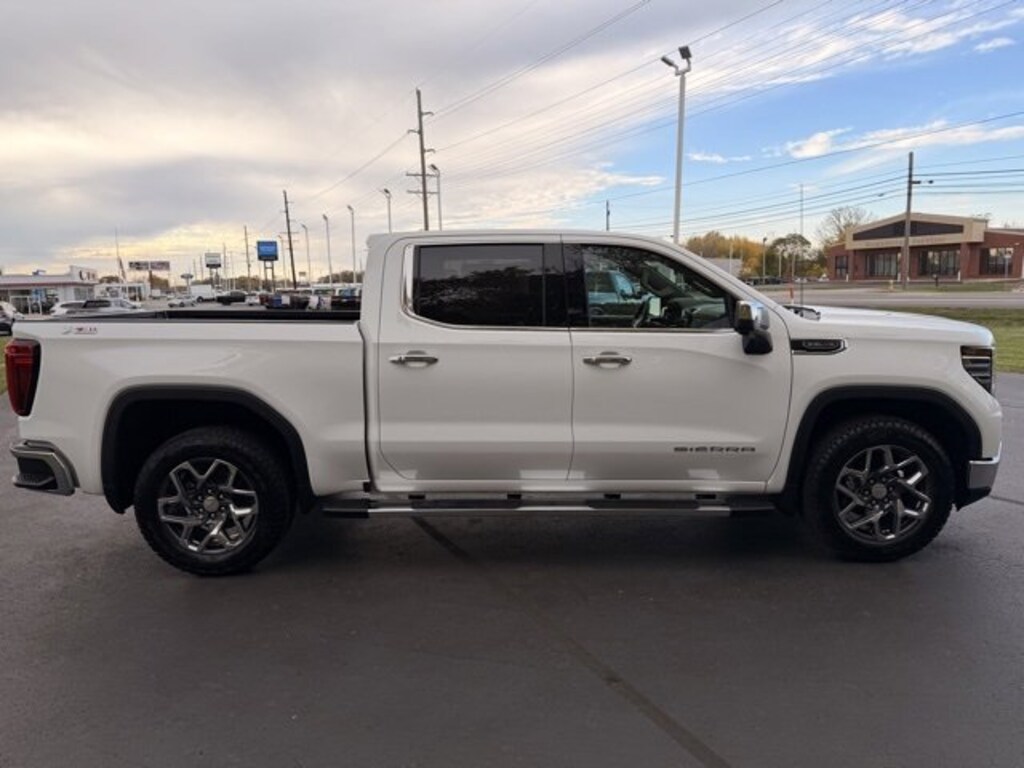 New 2026 GMC Sierra 1500 SLT Truck