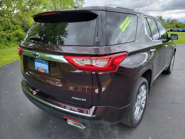 2021 Chevrolet Traverse Premier photo 3