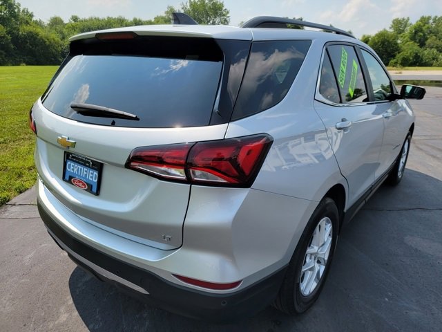 2022 Chevrolet Equinox LT photo 3