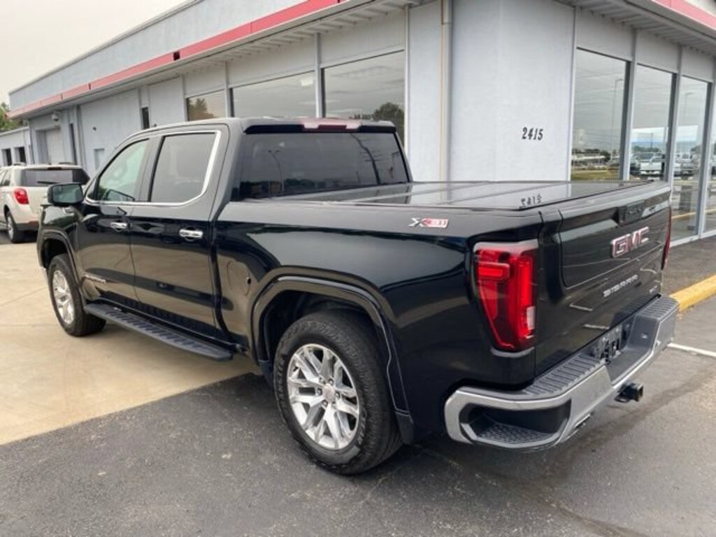 Used 2021 GMC Sierra 1500 SLT Truck