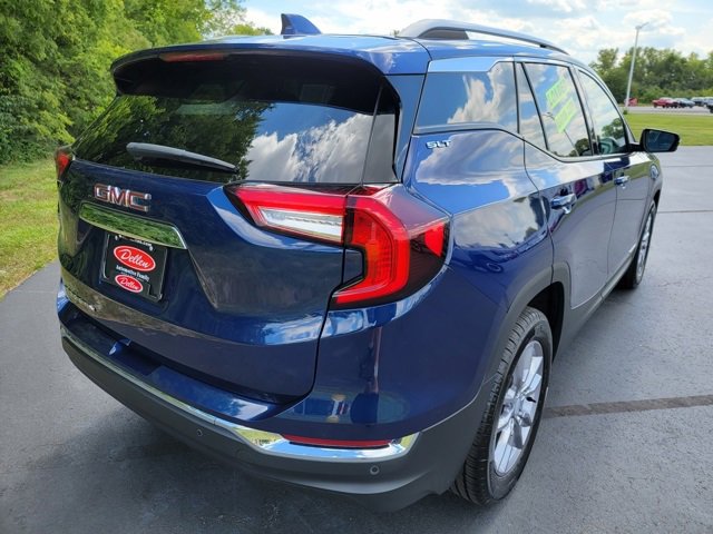 2022 Gmc Terrain SLT photo 3