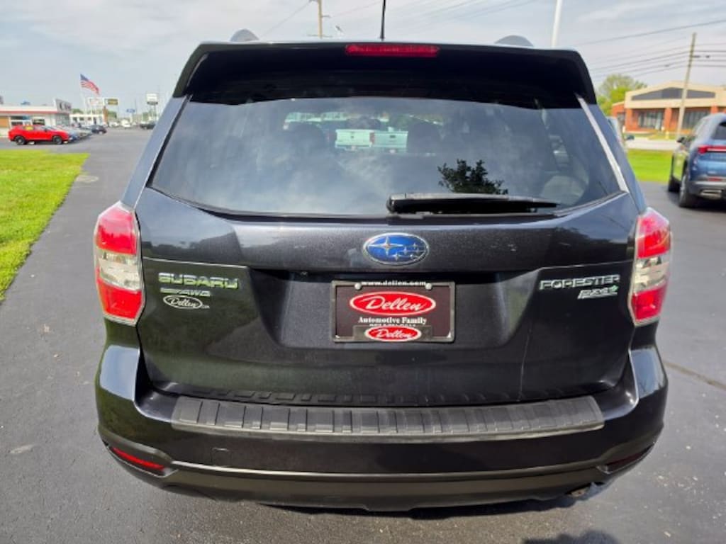 Used 2015 Subaru Forester 2.5i Limited SUV