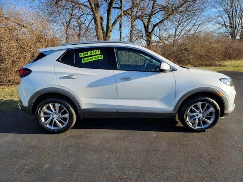 Certified 2022 Buick Encore GX Essence SUV