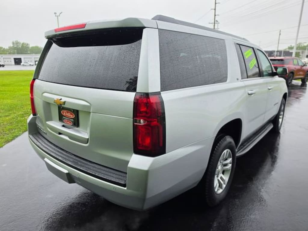 Used 2018 Chevrolet Suburban LT SUV