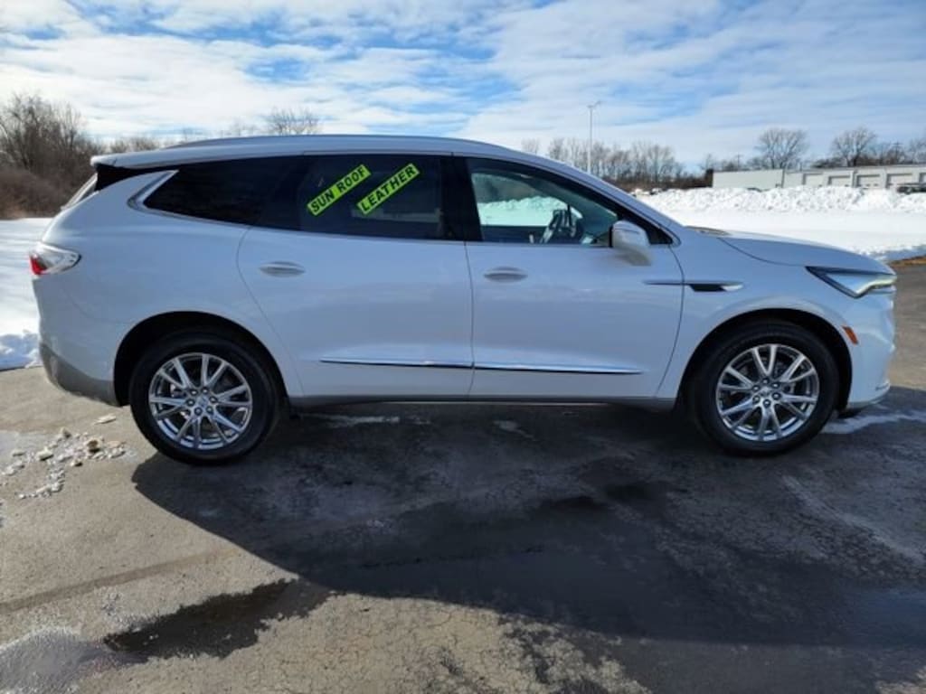 Certified 2023 Buick Enclave Essence SUV