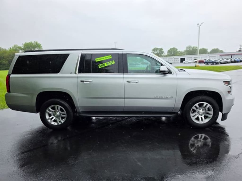 Used 2018 Chevrolet Suburban LT SUV