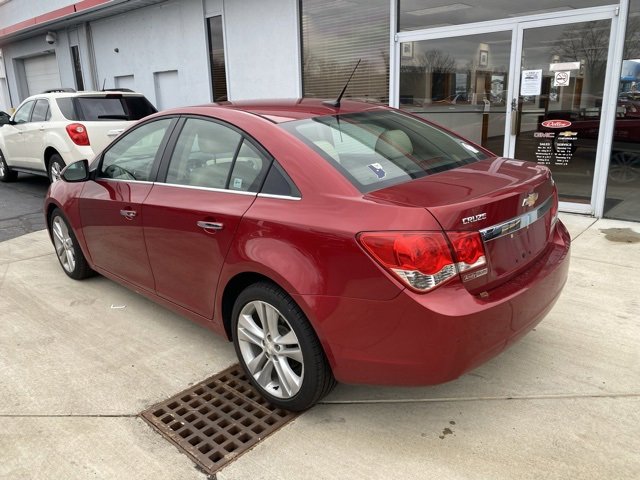 2012 Chevrolet Cruze LTZ photo 2