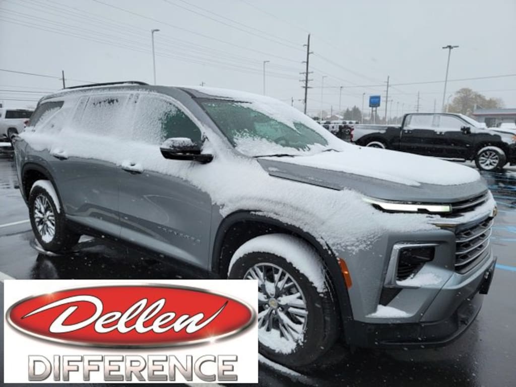 Certified 2025 Chevrolet Traverse LT SUV