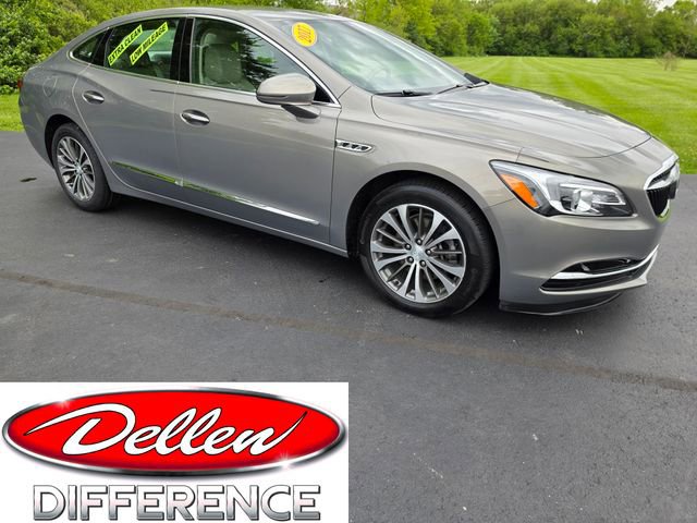 2017 Buick LaCrosse Essence's photo
