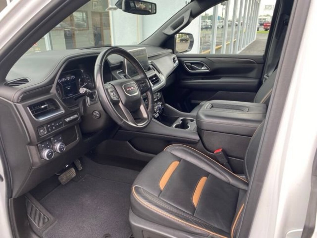 Used 2021 GMC Yukon XL AT4 SUV