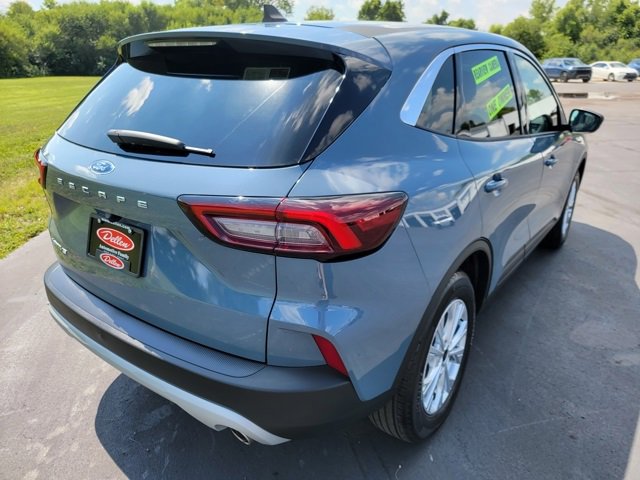 2023 Ford Escape Active photo 3