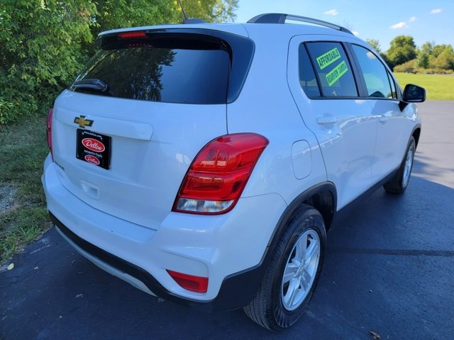 2022 Chevrolet Trax LT photo 3