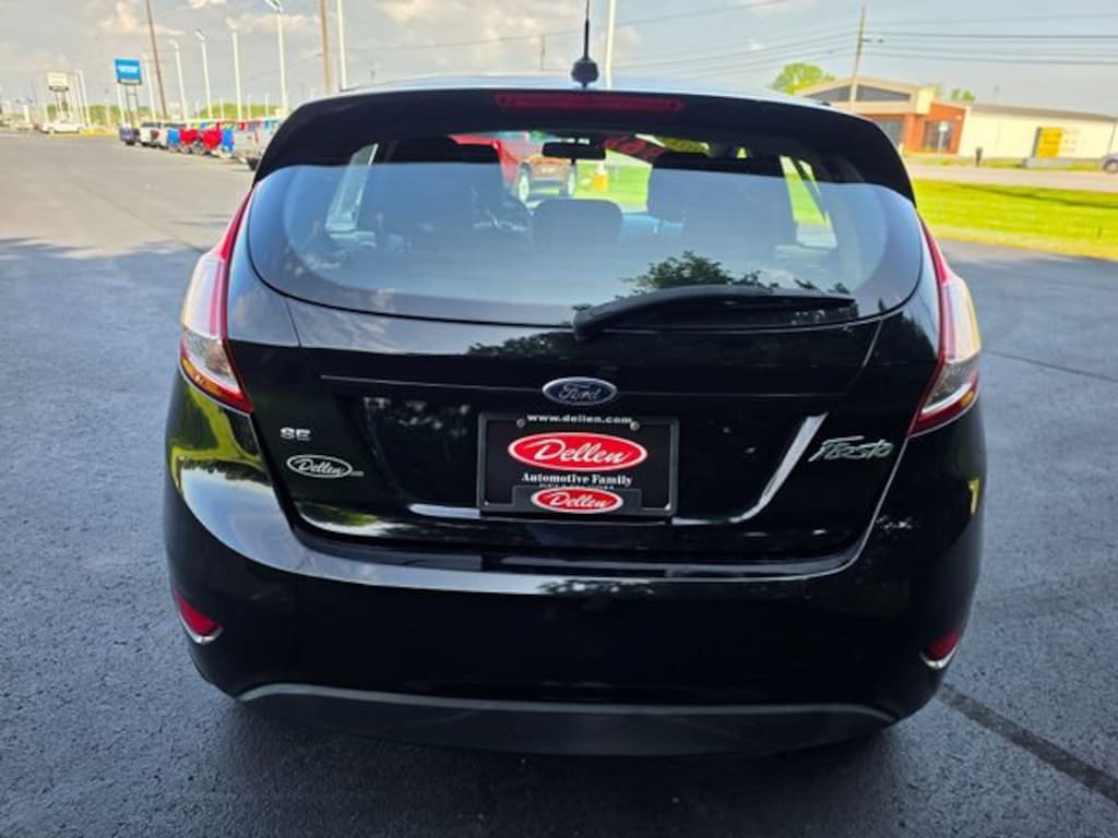 Used 2017 Ford Fiesta SE Hatchback